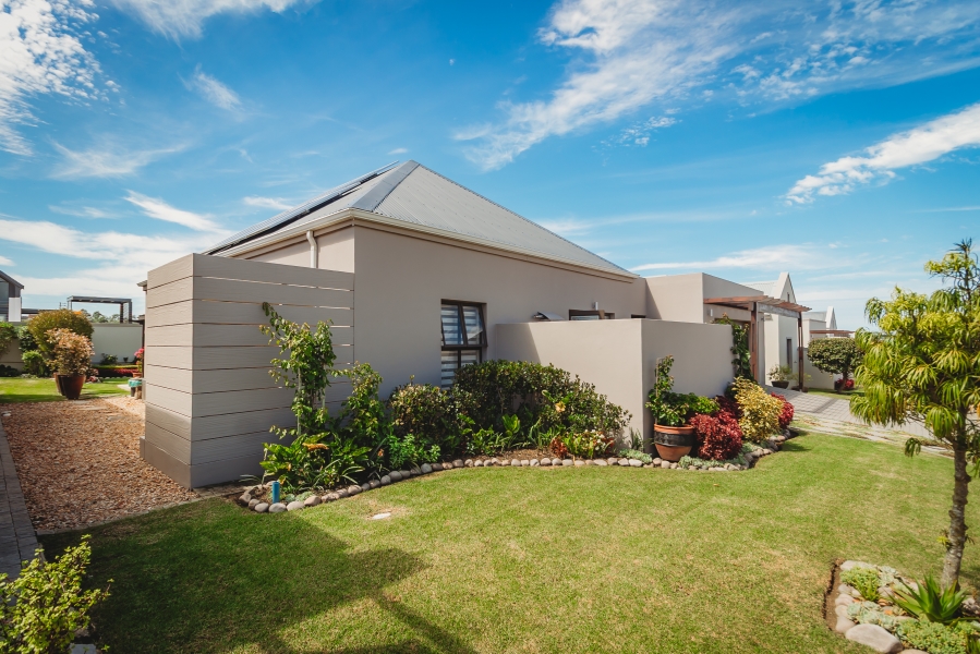 3 Bedroom Property for Sale in Kraaibosch Country Estate Western Cape